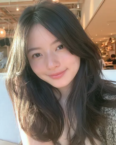 AI 生成人像 f0bcc8dd79c：造型，中发