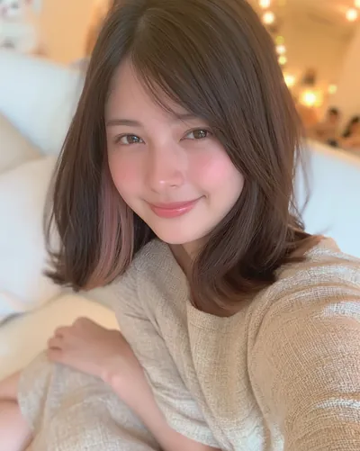 AI 生成人像 f46c4de8c55：造型，中发